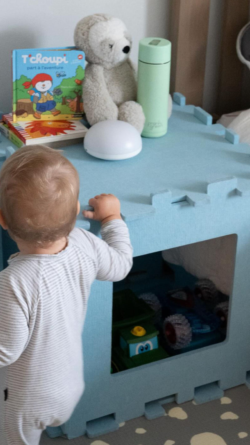 Sky fort as a bedside table